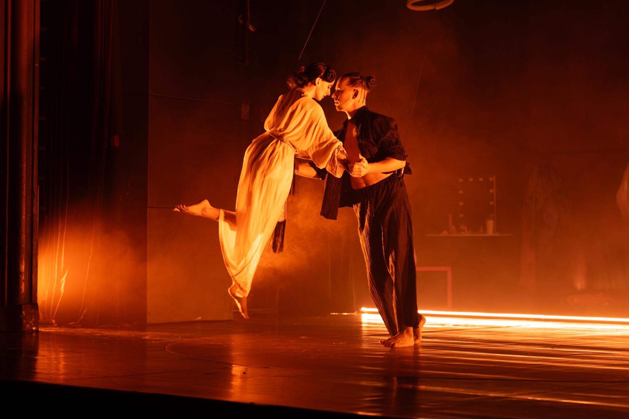 Harness Dance - photo 3