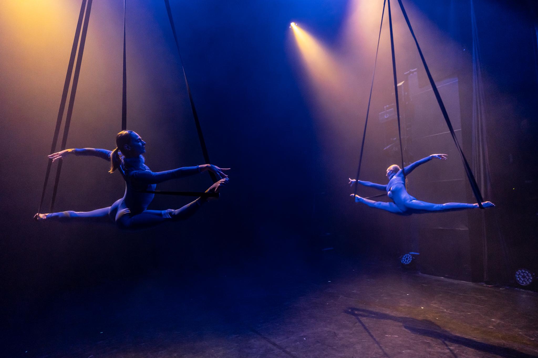 Aerial Straps - Duo Women - photo 3