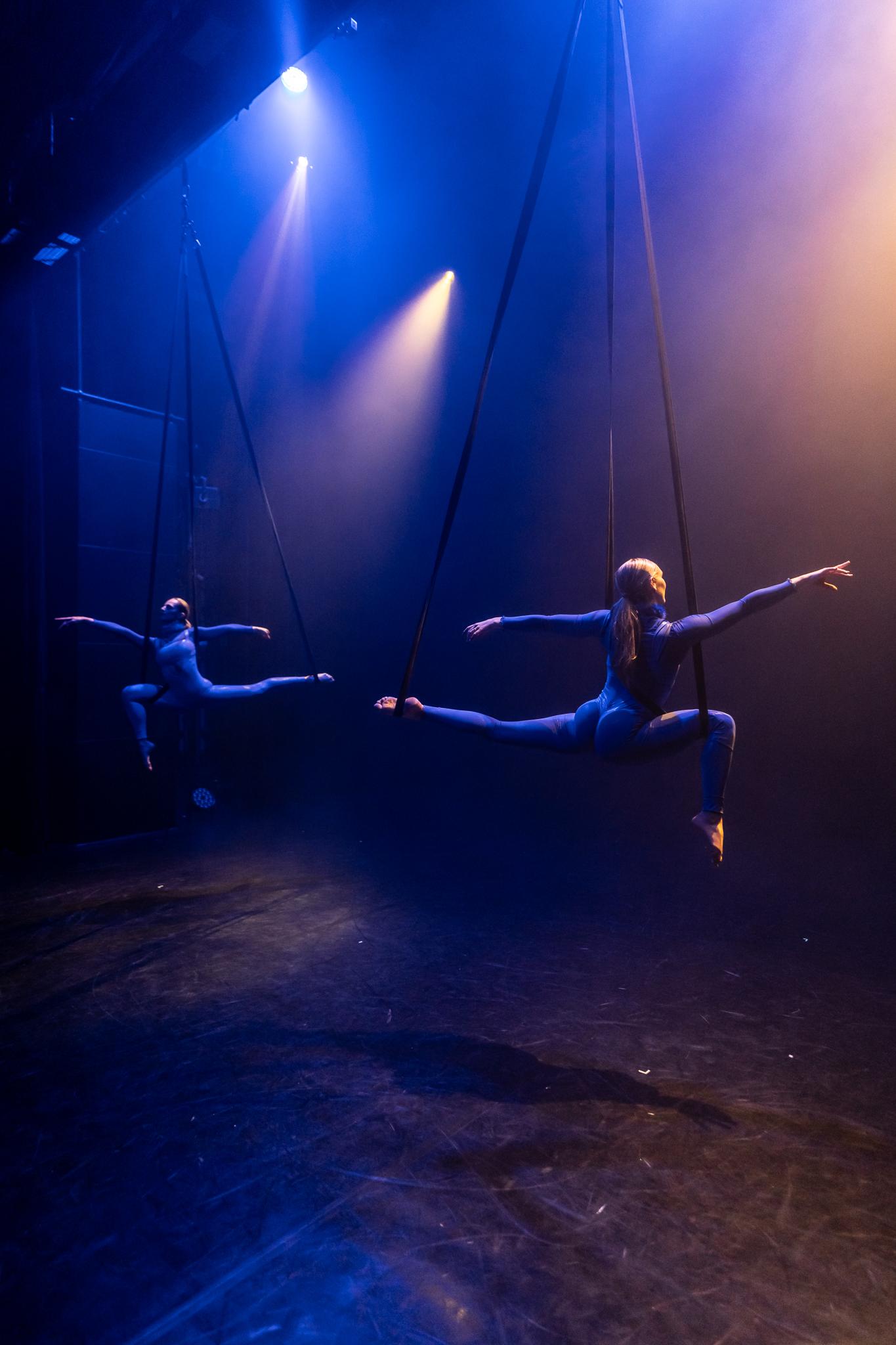 Aerial Straps - Duo Women - photo 4